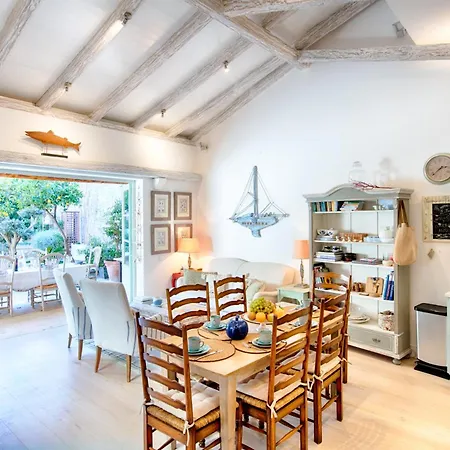 Garden House فيلة فيس